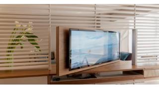 Kệ tivi xoay - độc đáo và hiện đại