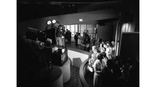 Tò mò xem thiết kế tivi màu đầu tiên trên thế giới