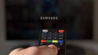 Hướng dẫn chi tiết các cách reset tivi Samsung