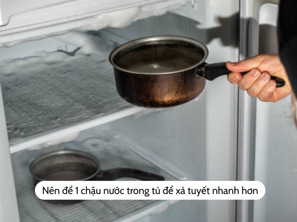 Tủ đông vẫn bị đóng tuyết như thường